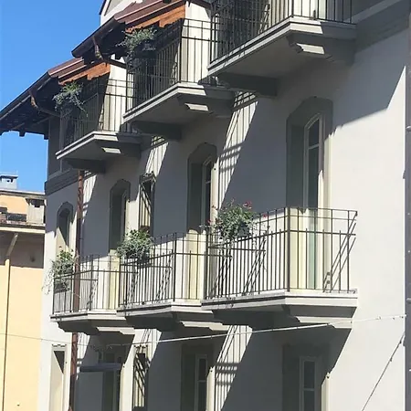 Ξενοδοχείο με διαμερίσματα Casa Diverio 4*