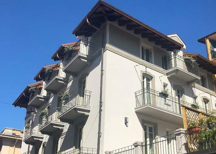 מלון דירות Casa Diverio סטרסה